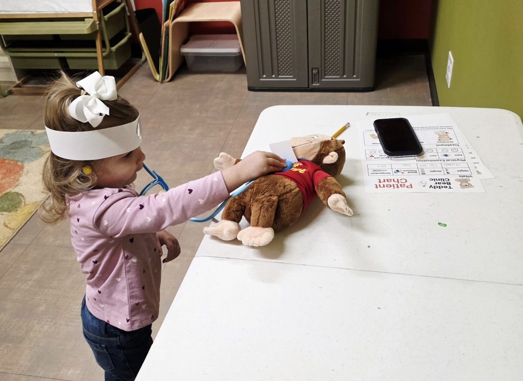 Teddy Bear Clinic (2)